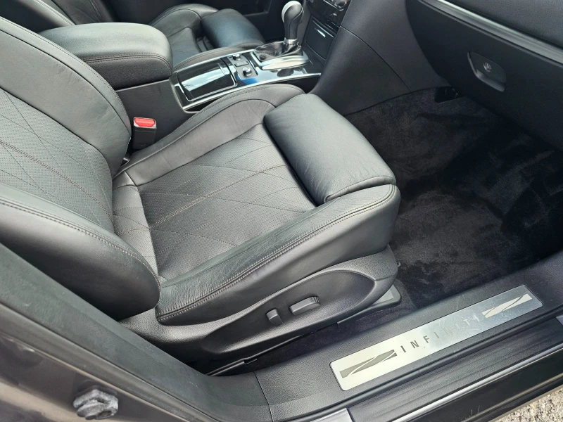 Infiniti QX70 3.0D, снимка 8 - Автомобили и джипове - 50735980