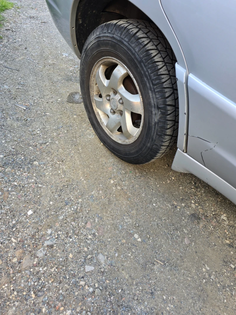 Mazda Tribute, снимка 9 - Автомобили и джипове - 52316761