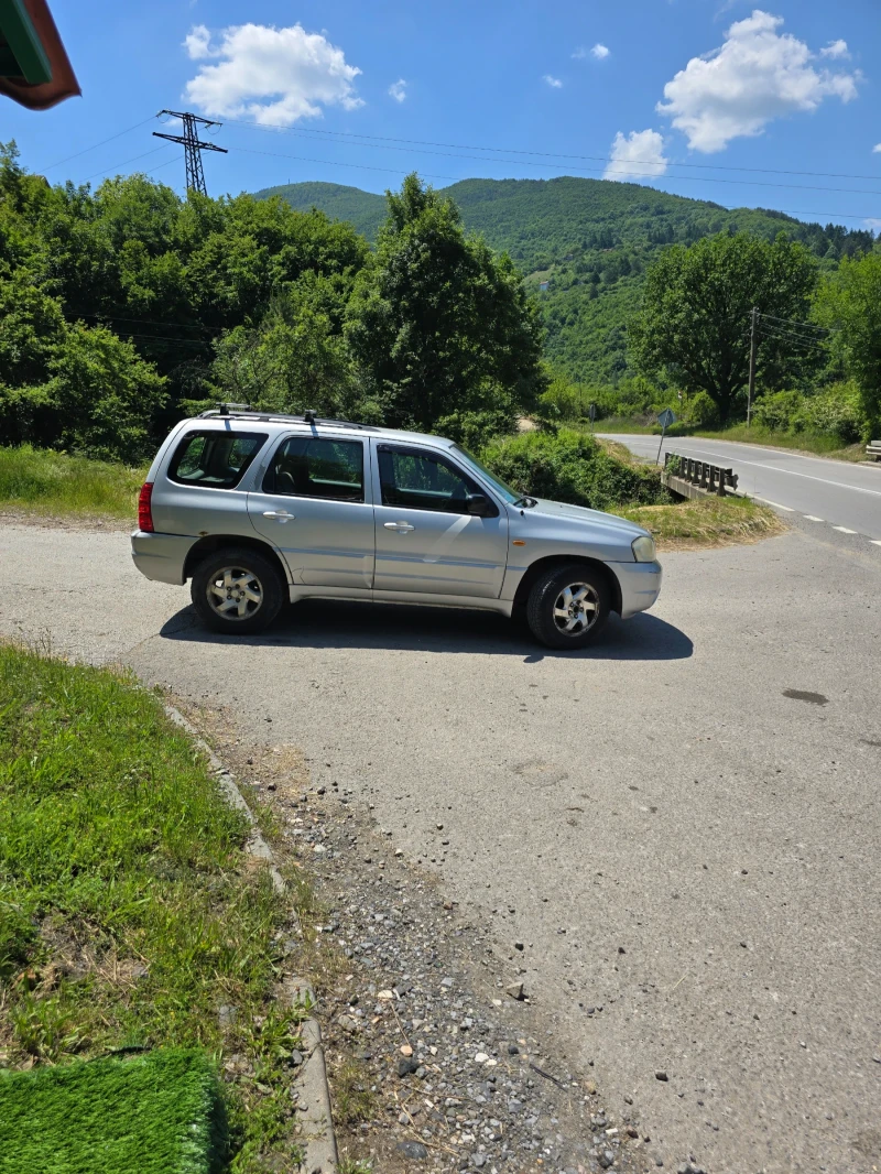 Mazda Tribute, снимка 6 - Автомобили и джипове - 52316761