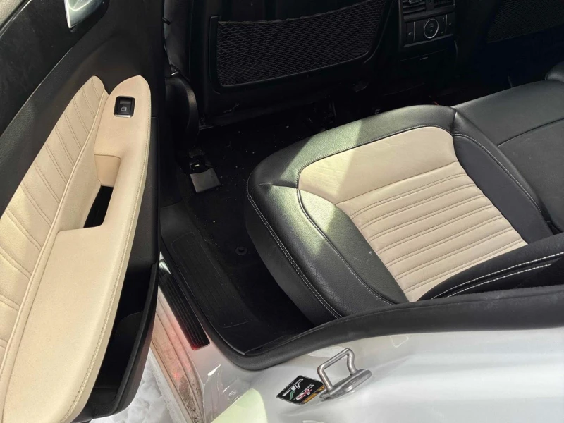 Mercedes-Benz GLE 43 AMG Пано* Подгрев* 360* H&K* , снимка 10 - Автомобили и джипове - 52803508