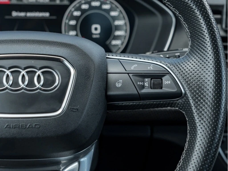 Audi SQ5 * 3.0T Technik Panoroof | Bang & Olufsen | carfax|, снимка 10 - Автомобили и джипове - 52905579