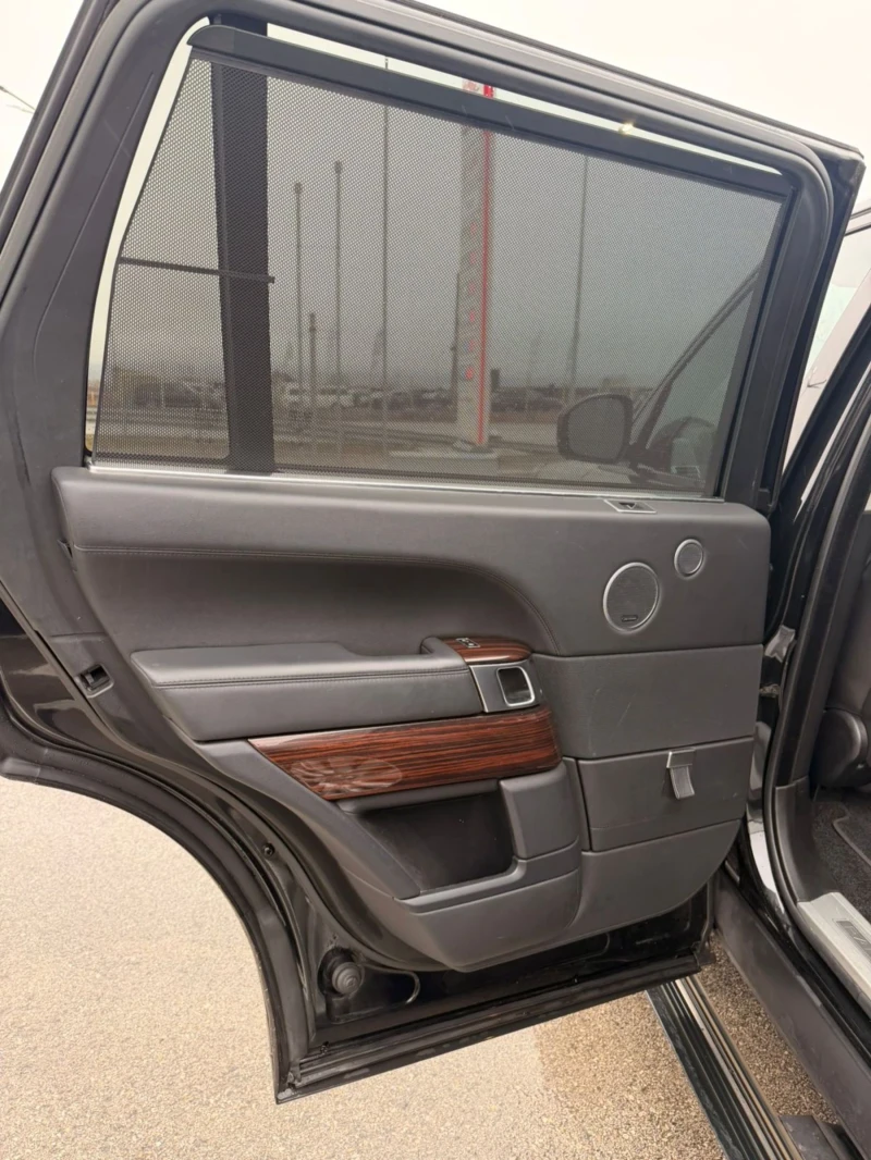 Land Rover Range rover Vogue long wheelbase 5.0 supercharged 512hp, снимка 11 - Автомобили и джипове - 53246479