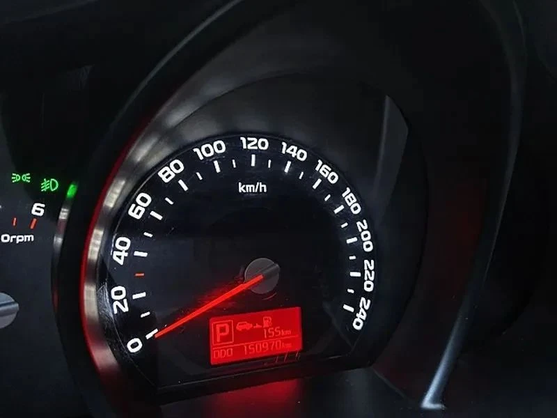 Kia Sportage, снимка 8 - Автомобили и джипове - 56690248