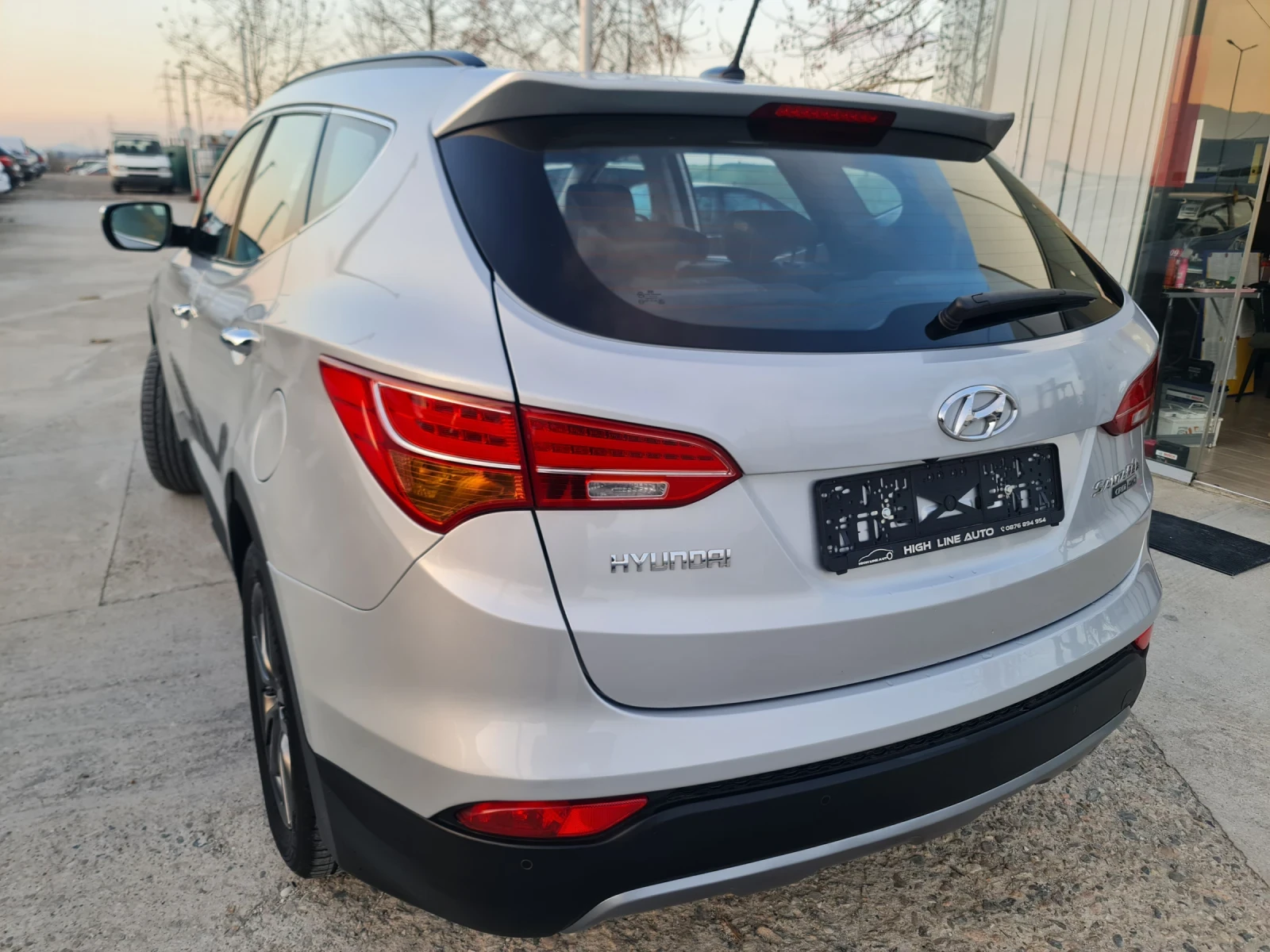 Hyundai Santa fe 2.2 CRDI 4WD 7-места Панорама KeyLess GO Кожа - изображение 4