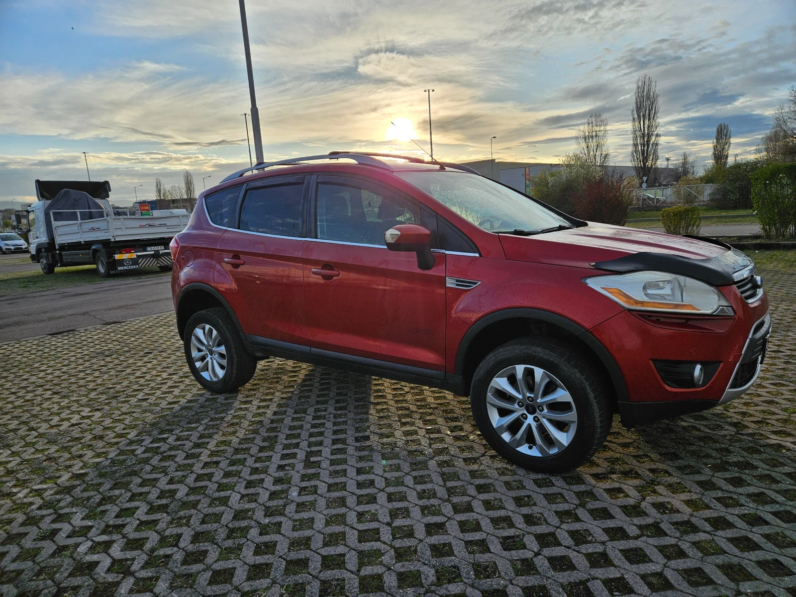 Ford Kuga FORD MOTO-PFOHE - изображение 3