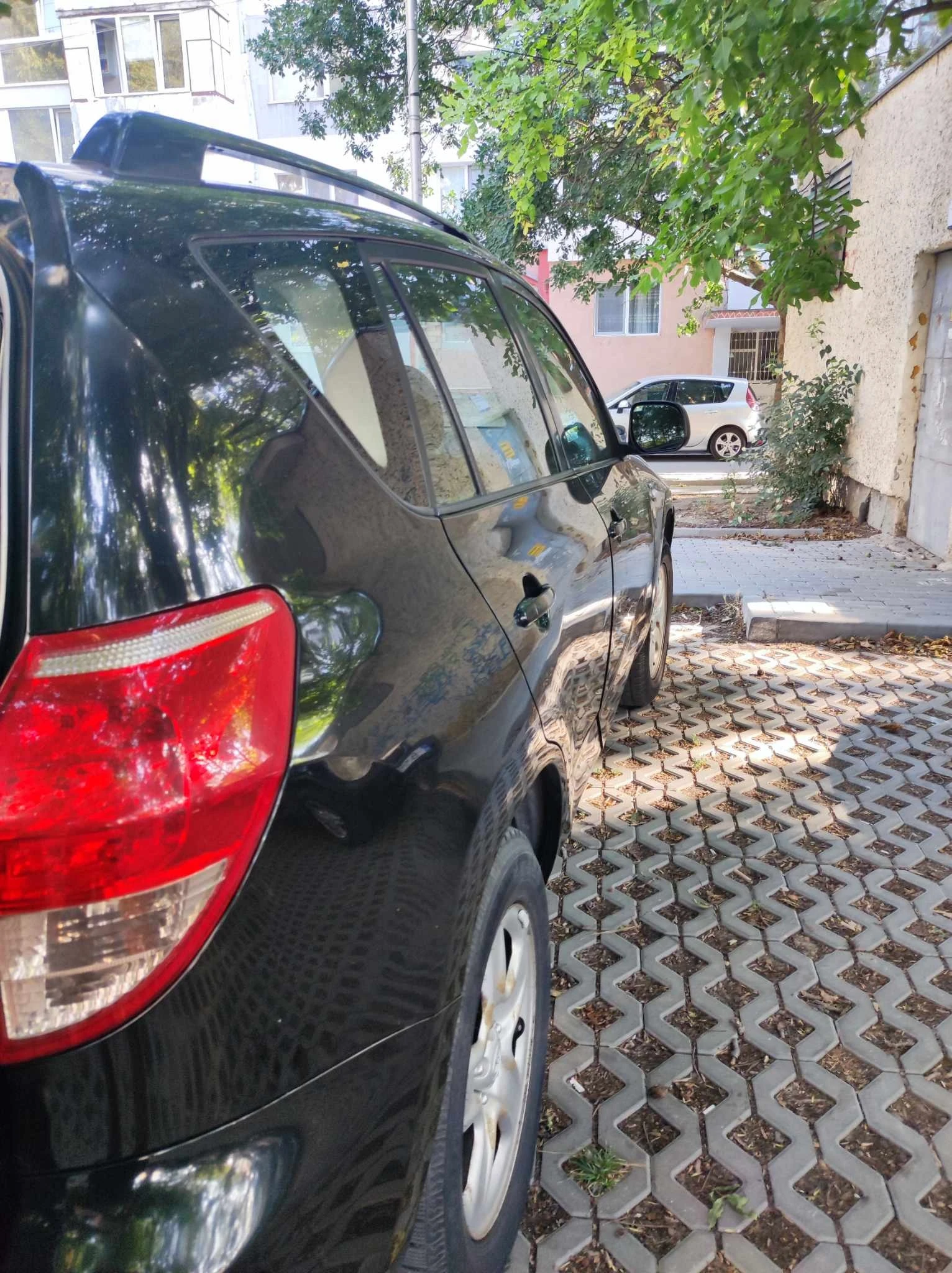 Toyota Rav4 D4D - изображение 6