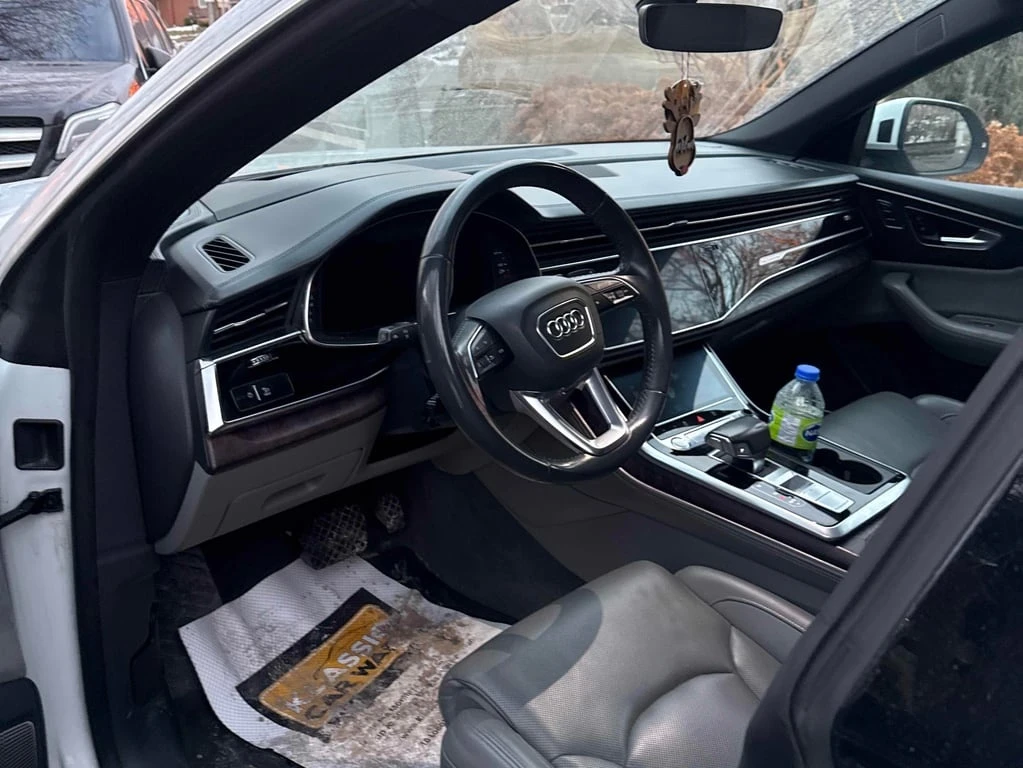 Audi Q8 Technik  CARFAX - изображение 5