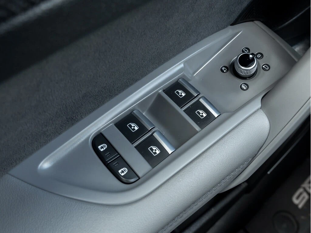 Audi SQ5 * 3.0T Technik Panoroof | Bang & Olufsen | carfax| | Mobile.bg � ����������� 16