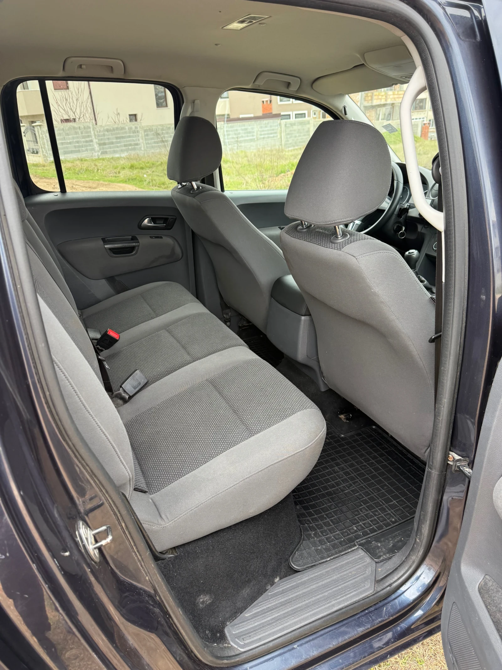 VW Amarok 2.0 TDI, снимка 15 - Автомобили и джипове - 53394622