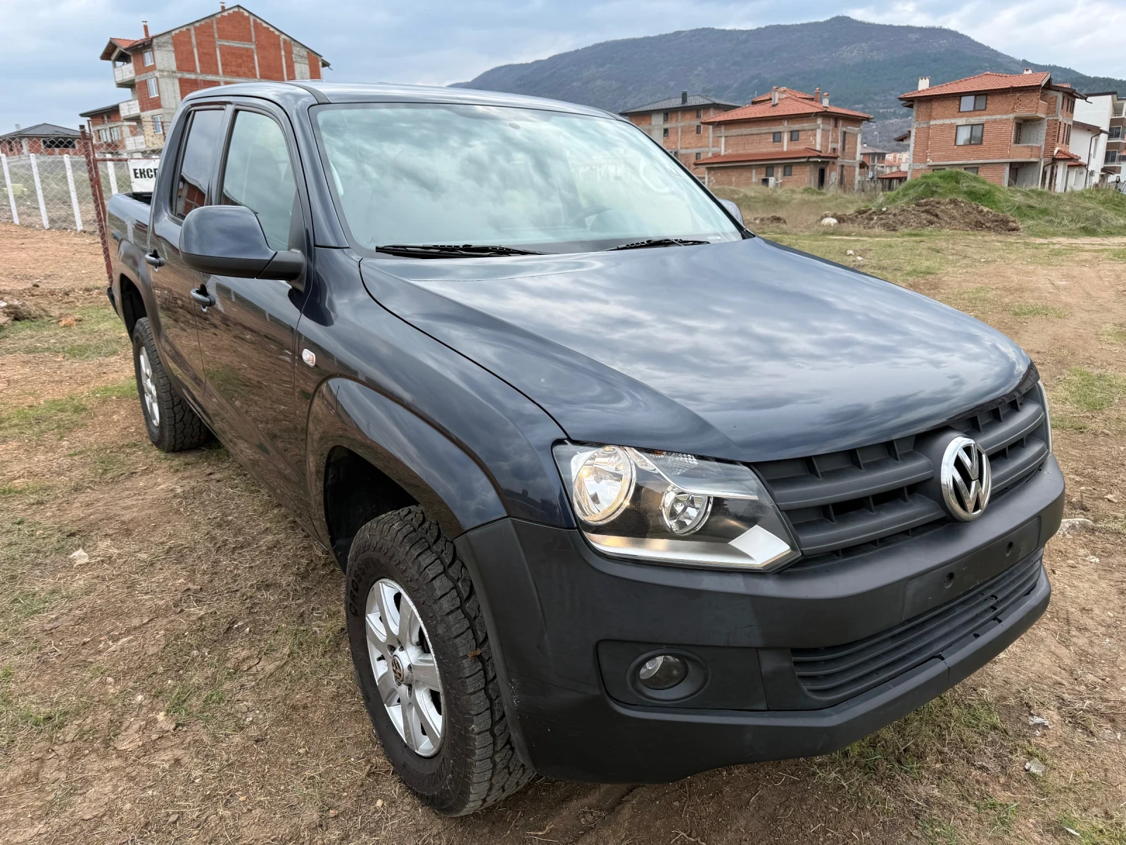 VW Amarok 2.0 TDI, снимка 2 - Автомобили и джипове - 53394622