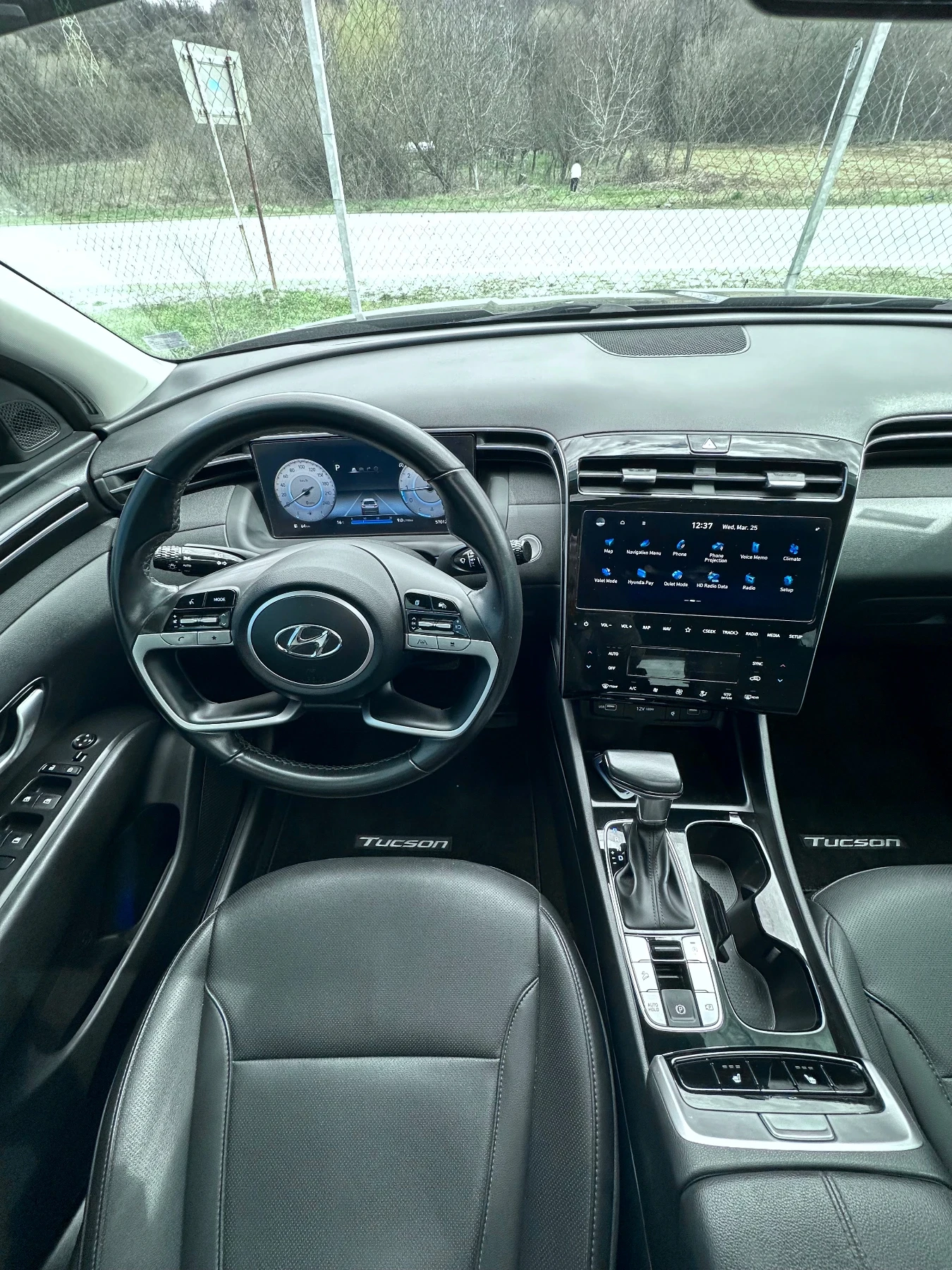 Hyundai Tucson, снимка 15 - Автомобили и джипове - 53978816