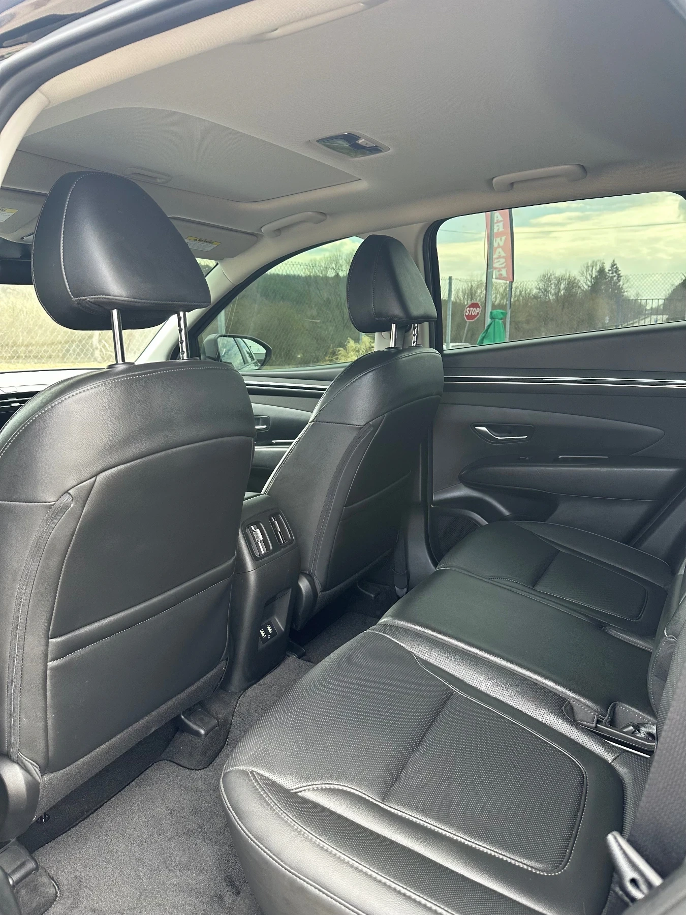 Hyundai Tucson, снимка 10 - Автомобили и джипове - 53978816