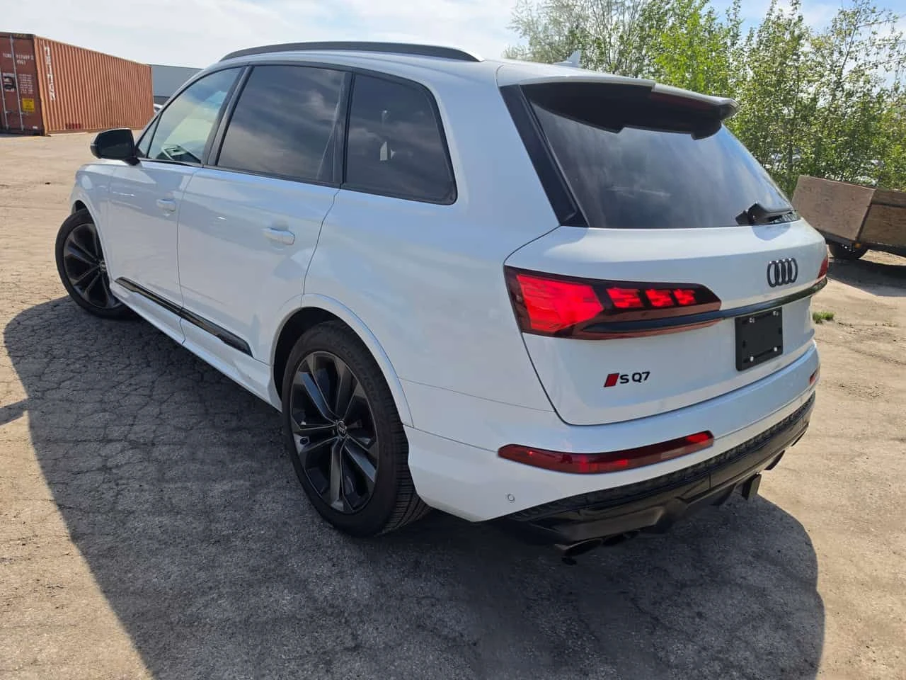 Audi SQ7 * 4.0 TFSI quattro * ДИСТРОНИК * 360 * ПОДГРЕВ, снимка 7 - Автомобили и джипове - 54692374