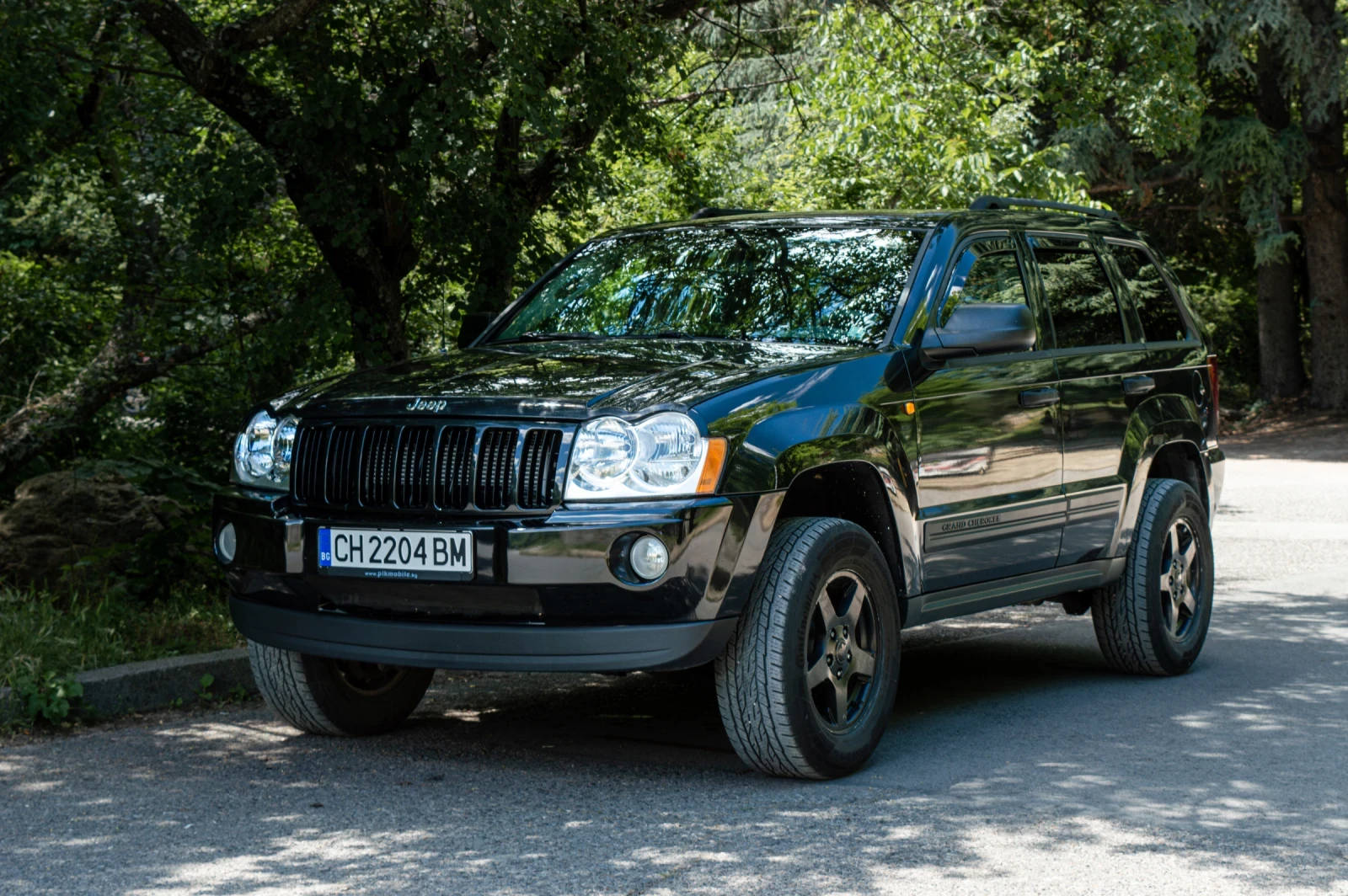 Jeep Grand cherokee 3.7 4x4 бензин/газ, снимка 3 - Автомобили и джипове - 54967992