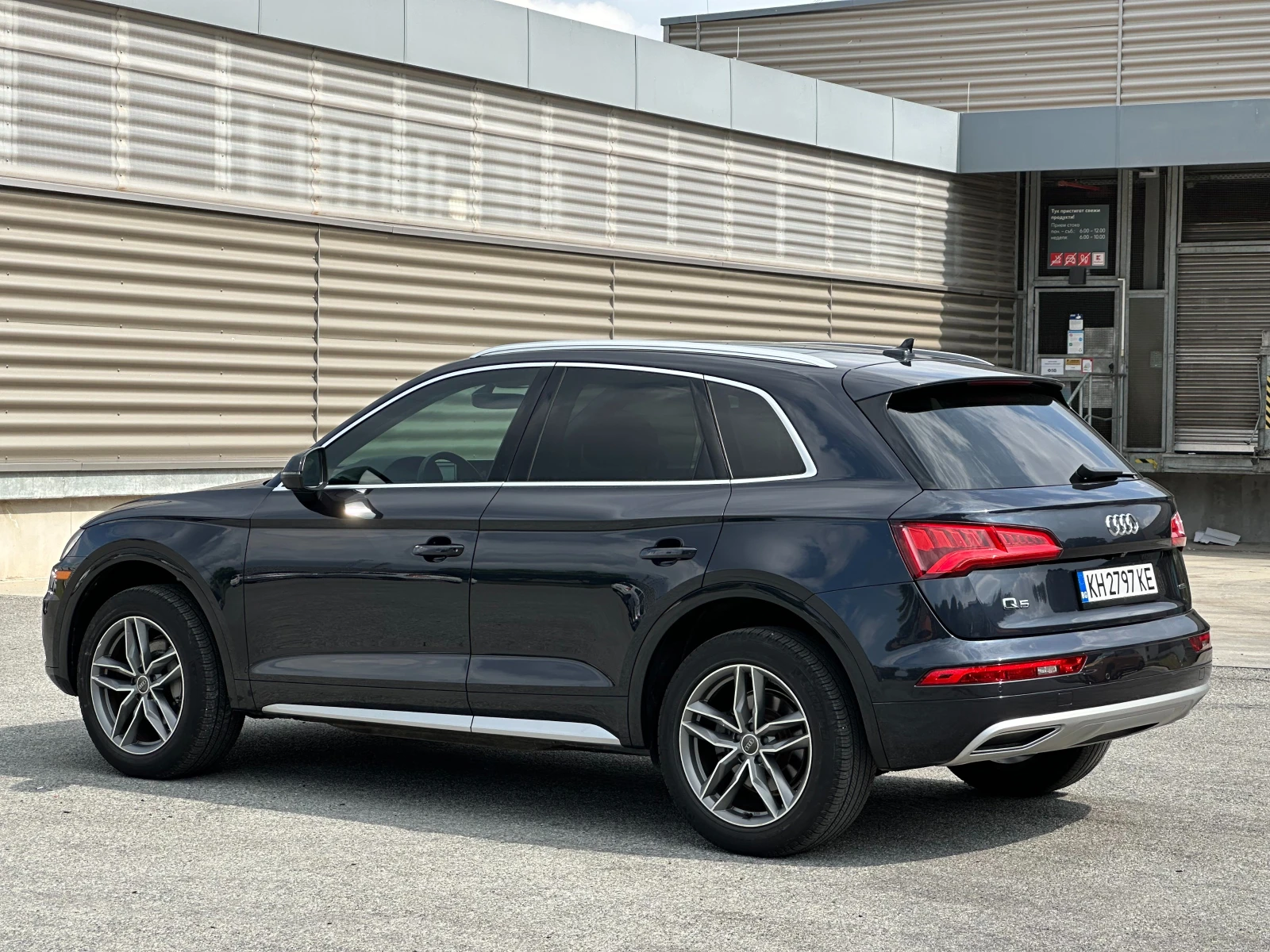 Audi Q5 PREMIUM PLUS, снимка 8 - Автомобили и джипове - 55155118