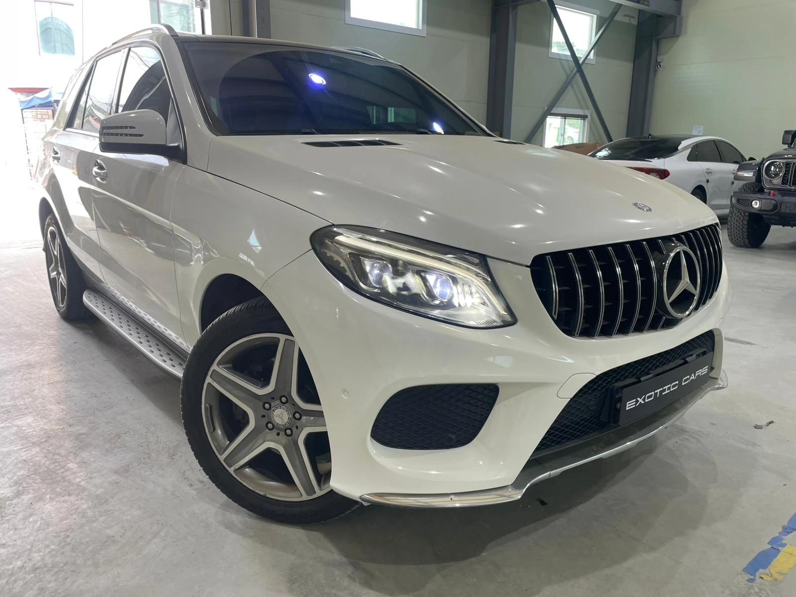 Mercedes-Benz GLE 350 d 4 Matic ! AMG Line !