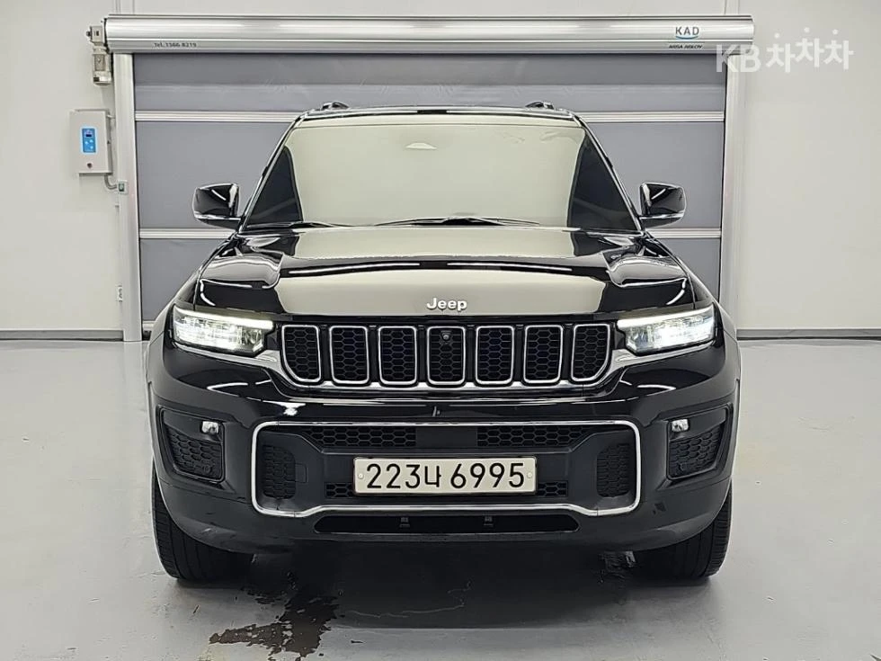 Jeep Grand cherokee L 3.6 OVERLAND HEAD UP 360CAM PANORAMA FULL, снимка 3 - Автомобили и джипове - 55524333