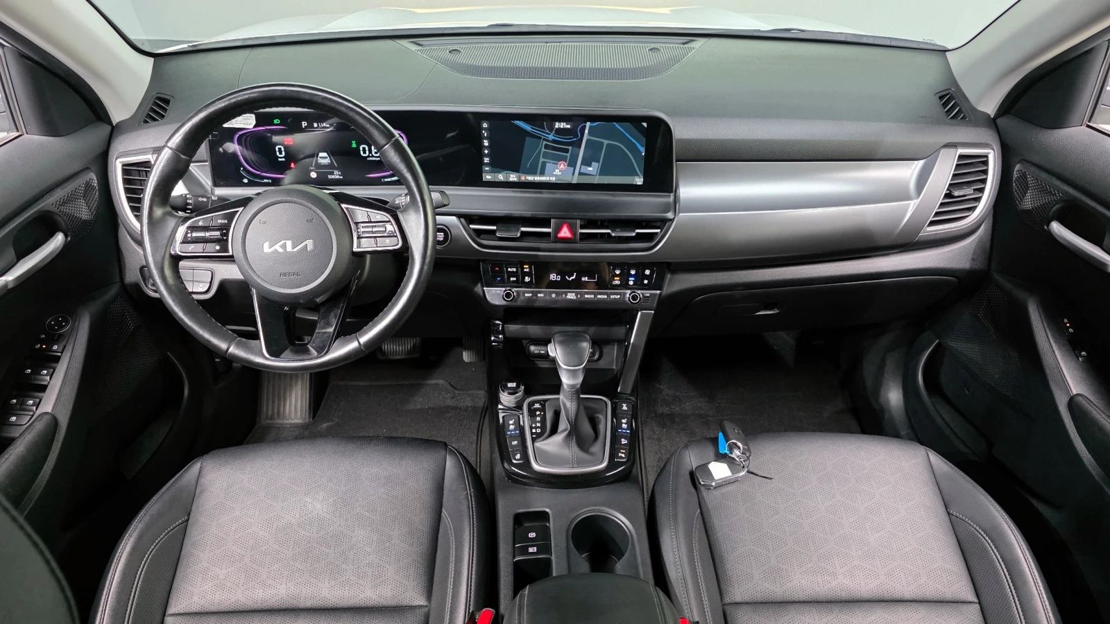 Kia Seltos Gasoline 1.6 Turbo 4WD Prestige autogeorge.com, снимка 11 - Автомобили и джипове - 56137252