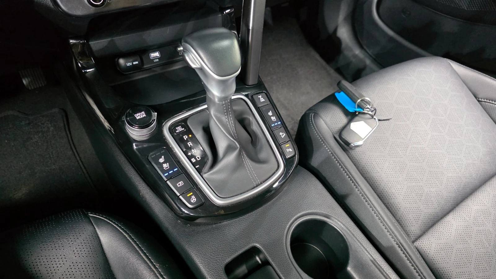 Kia Seltos Gasoline 1.6 Turbo 4WD Prestige autogeorge.com, снимка 13 - Автомобили и джипове - 56137252