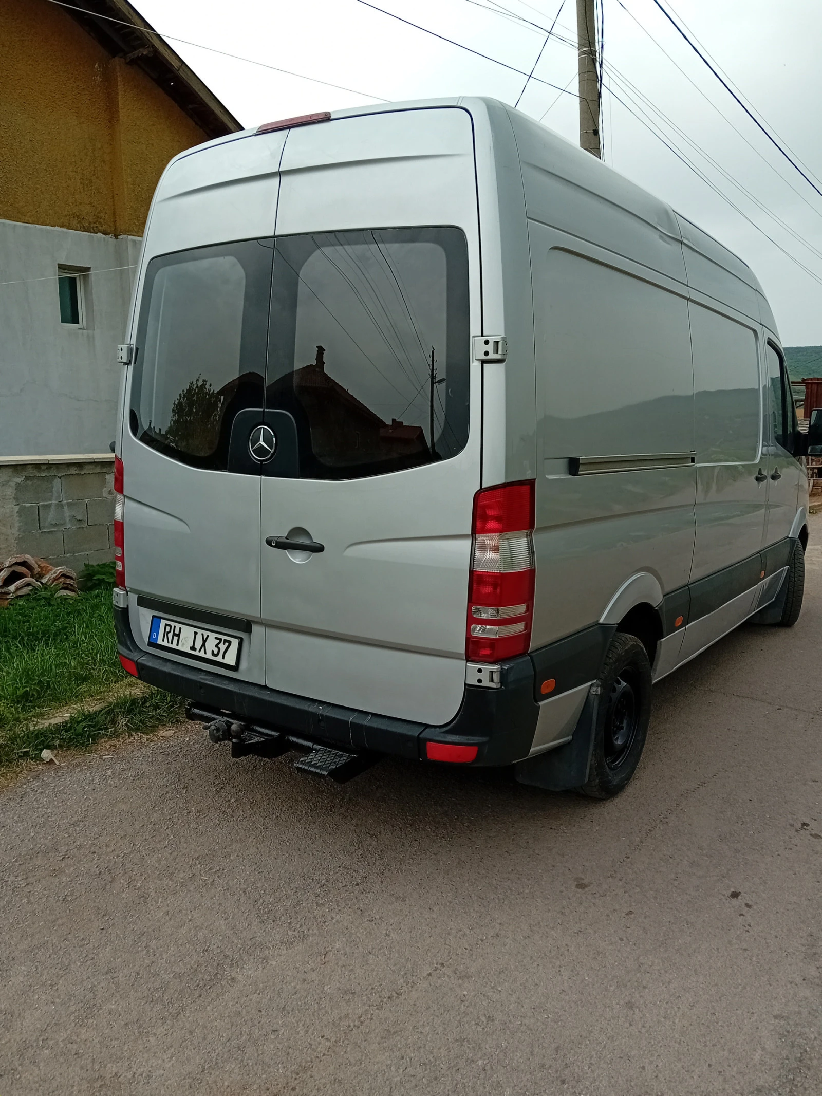 Mercedes-Benz Sprinter 316 2.2 163 - изображение 8