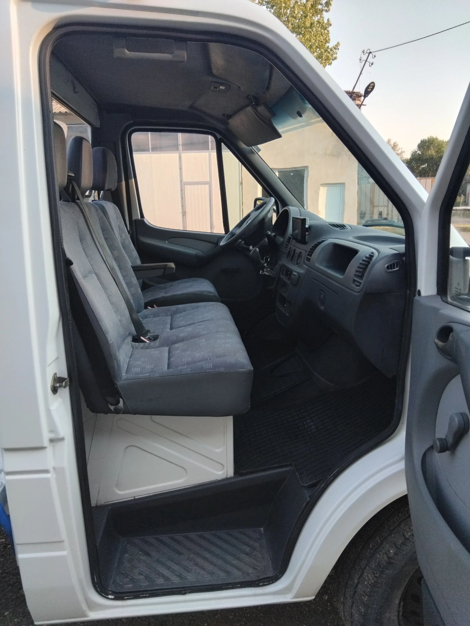 Mercedes-Benz Sprinter 313, снимка 11 - Бусове и автобуси - 53973176