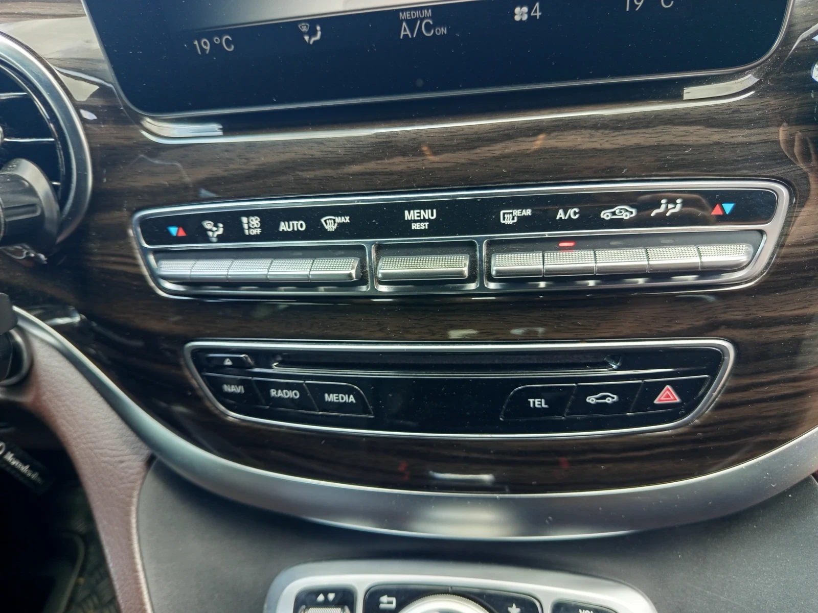 Mercedes-Benz V 250 Extra long , снимка 12 - Бусове и автобуси - 54721619