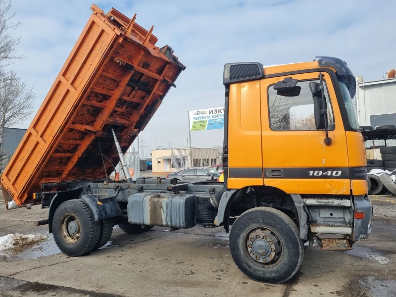 Mercedes-Benz Actros 1840  4X4 самосвал , снимка 1 - Камиони - 48705839