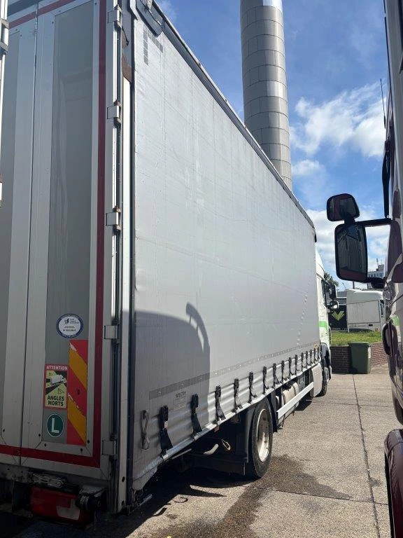 Daf XF 460 Хенгер - 115 м3 - изображение 3