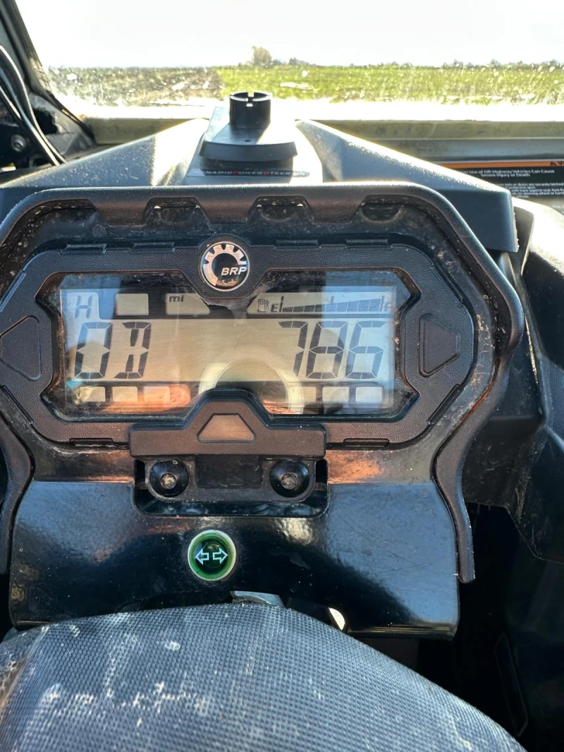 Can-Am Maverick Регисрирано/КАТ, снимка 14 - Мотоциклети и мототехника - 53096079