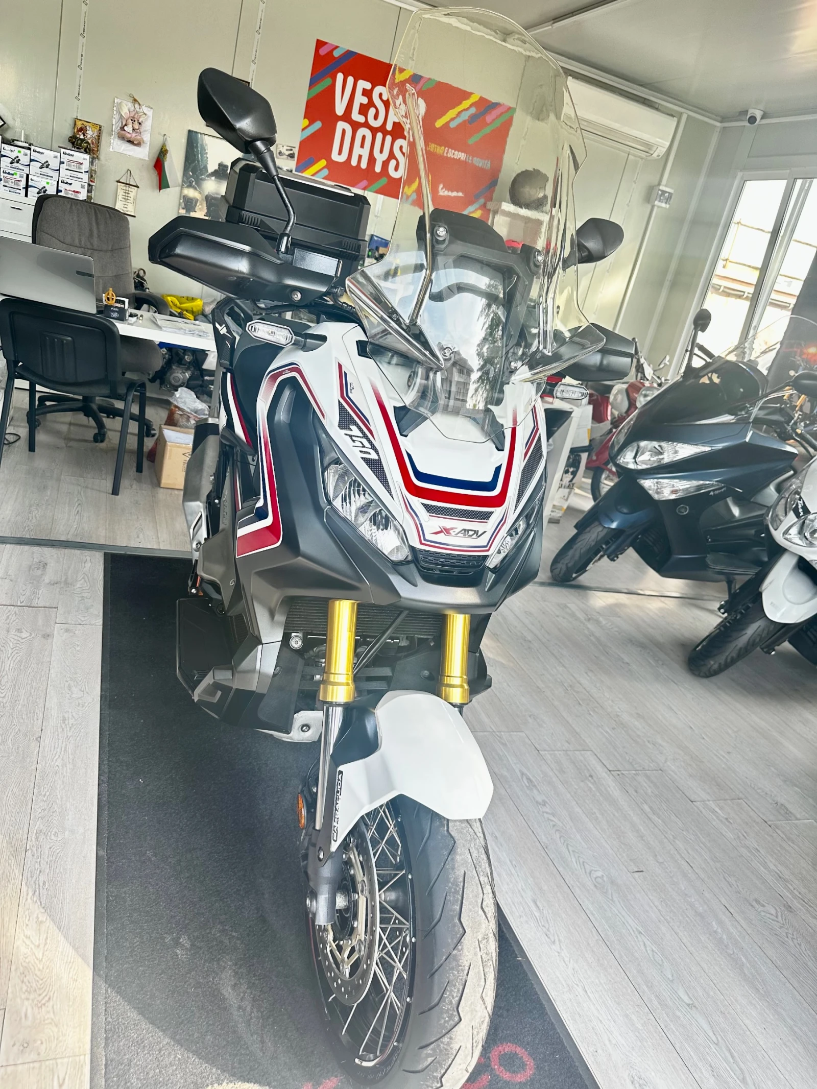 Honda X-ADV 750i ABS/LED 2018г. - изображение 8