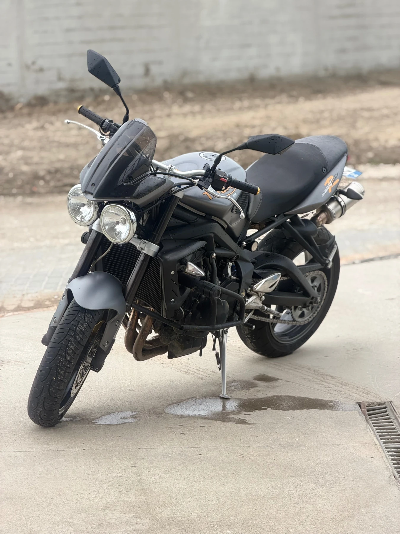 Triumph Speed Triple 675