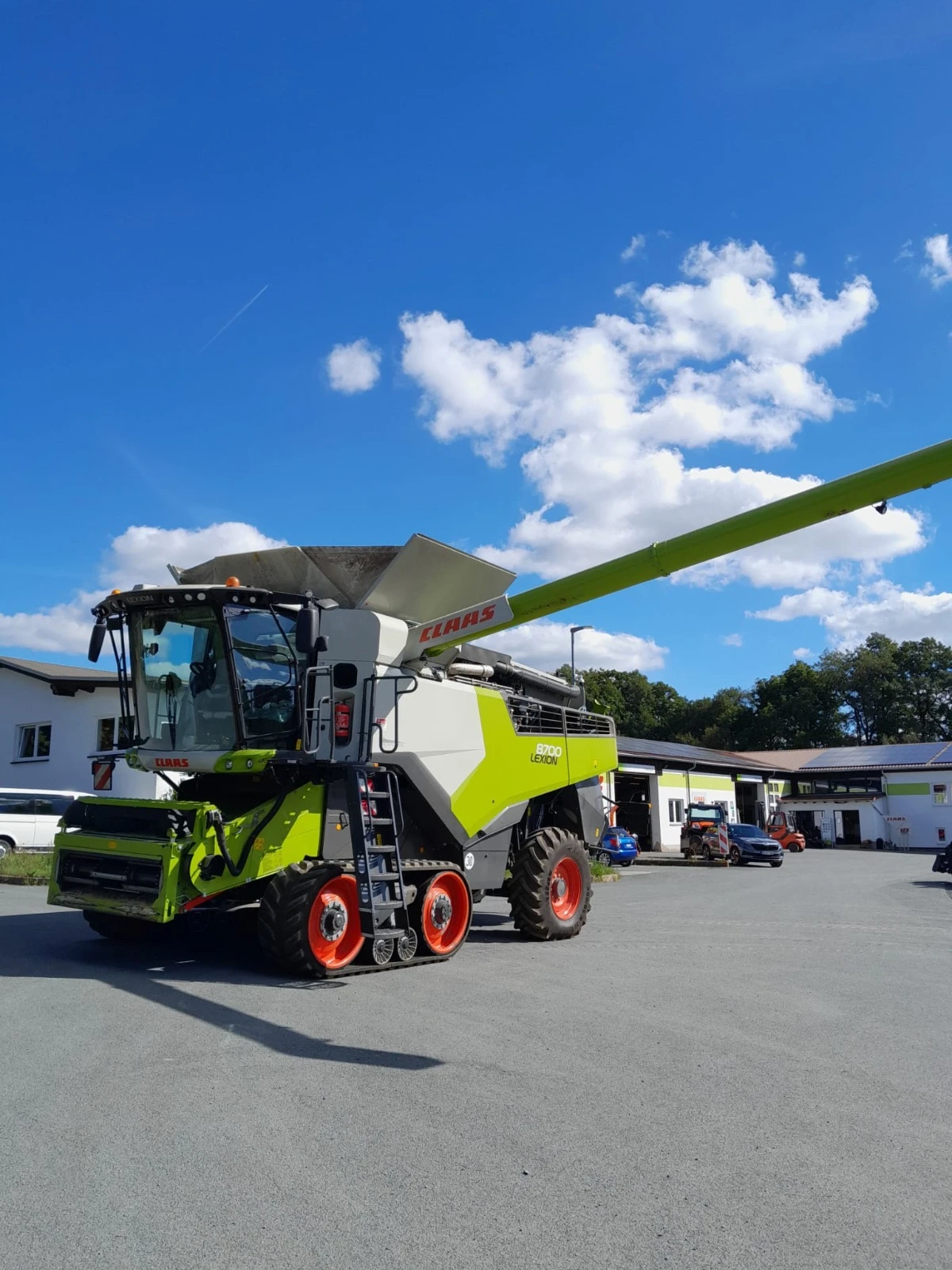 Комбайн Claas LEXION 8700 + CLAAS VARIO 1080 НАВИГАЦИЯ ЛИЗИНГ