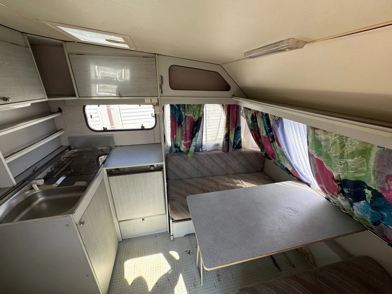 Каравана Beyerland, снимка 7 - Каравани и кемпери - 51427598