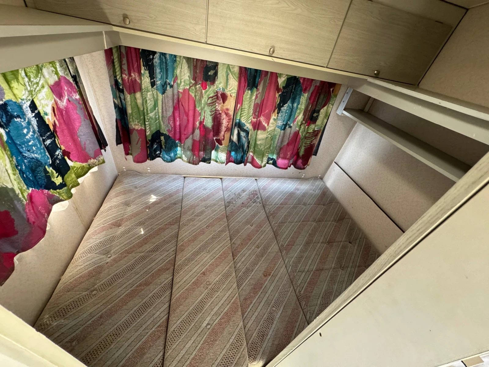  Beyerland | Mobile.bg   10