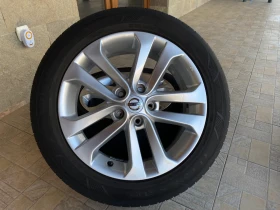 Гуми с джанти Vredestein 215/55R17, снимка 2 - Гуми и джанти - 49416670