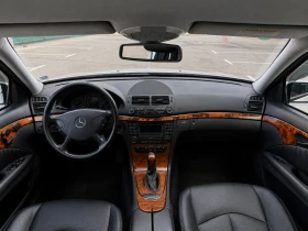 Mercedes-Benz E 320  7 г. лична | История и фактури , снимка 12
