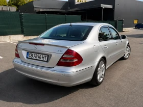 Mercedes-Benz E 320  7 г. лична | История и фактури , снимка 6