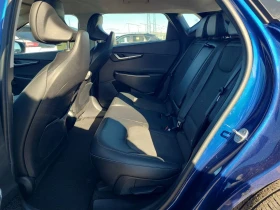 Kia EV6 WIND, снимка 12