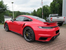 Porsche 911 992 TURBO S/COUPE/CERAMIC/CARBON/AEROKIT/LIFT/360/, снимка 4