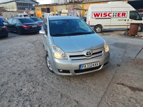 Toyota Corolla verso, снимка 1