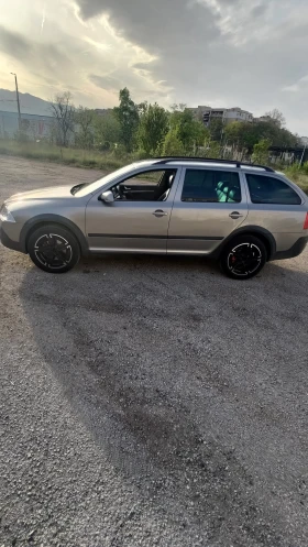 Обява за продажба на Skoda Octavia scout ~10 000 лв. - изображение 4