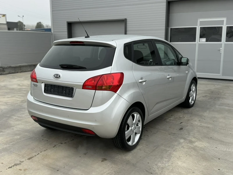 Kia Venga 1.4 gpl, снимка 17 - Автомобили и джипове - 46497687