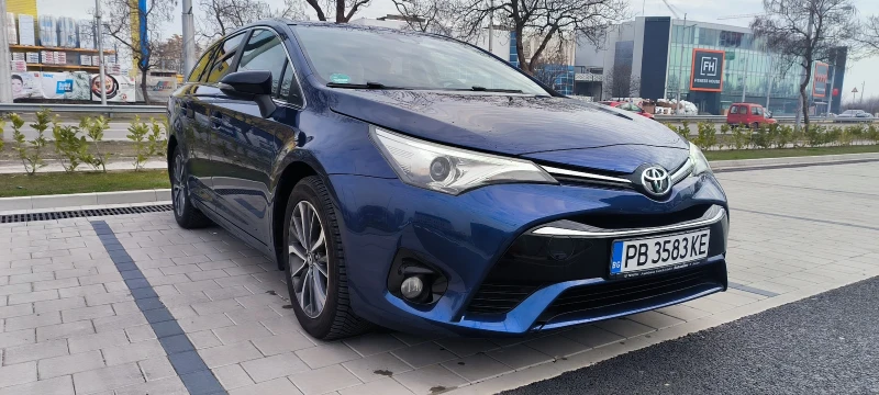 Toyota Avensis 1.6 D4D, снимка 5 - Автомобили и джипове - 48789133