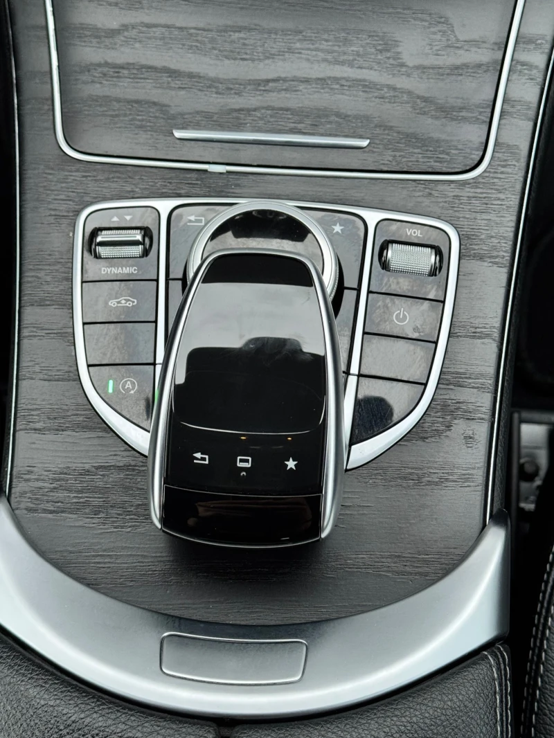 Mercedes-Benz C 400 AMG АВТОМАТ ИТАЛИЯ, снимка 11 - Автомобили и джипове - 50381720