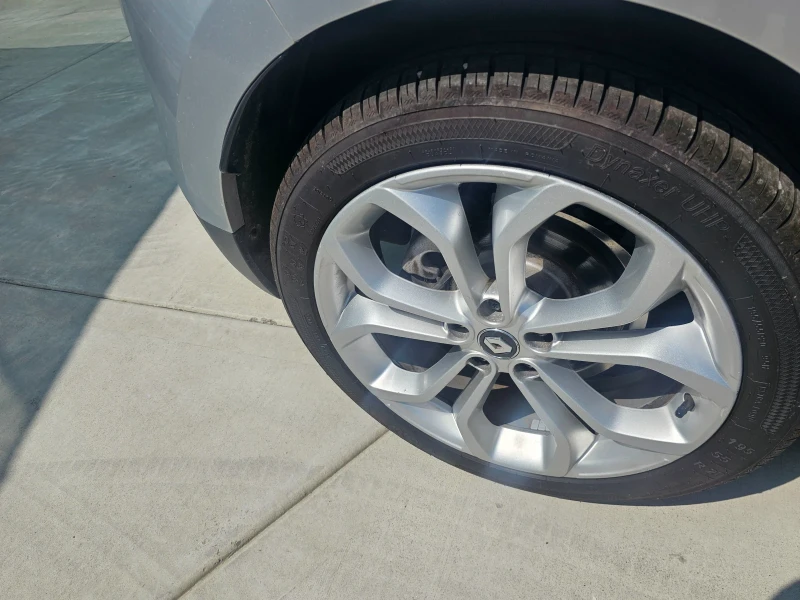 Renault Scenic 1.5dci.110k.c., снимка 8 - Автомобили и джипове - 50602031