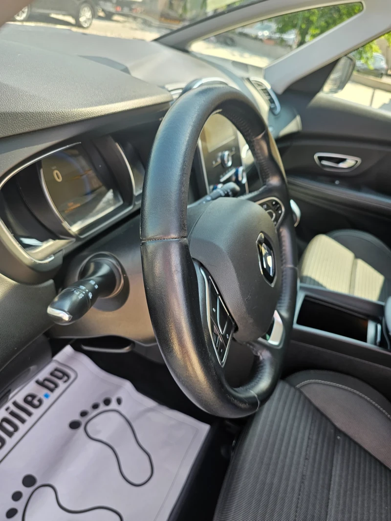 Renault Scenic 1.5dci.110k.c., снимка 9 - Автомобили и джипове - 50602031
