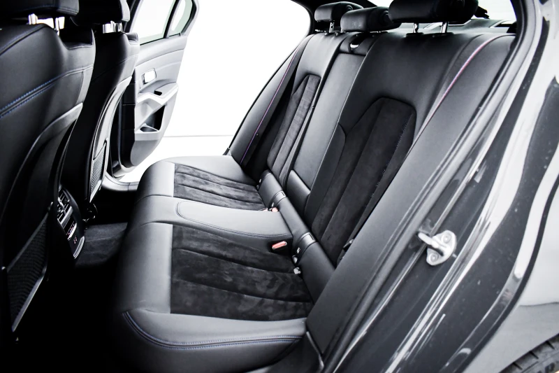 BMW 340 M340i xDrive, снимка 8 - Автомобили и джипове - 50816263