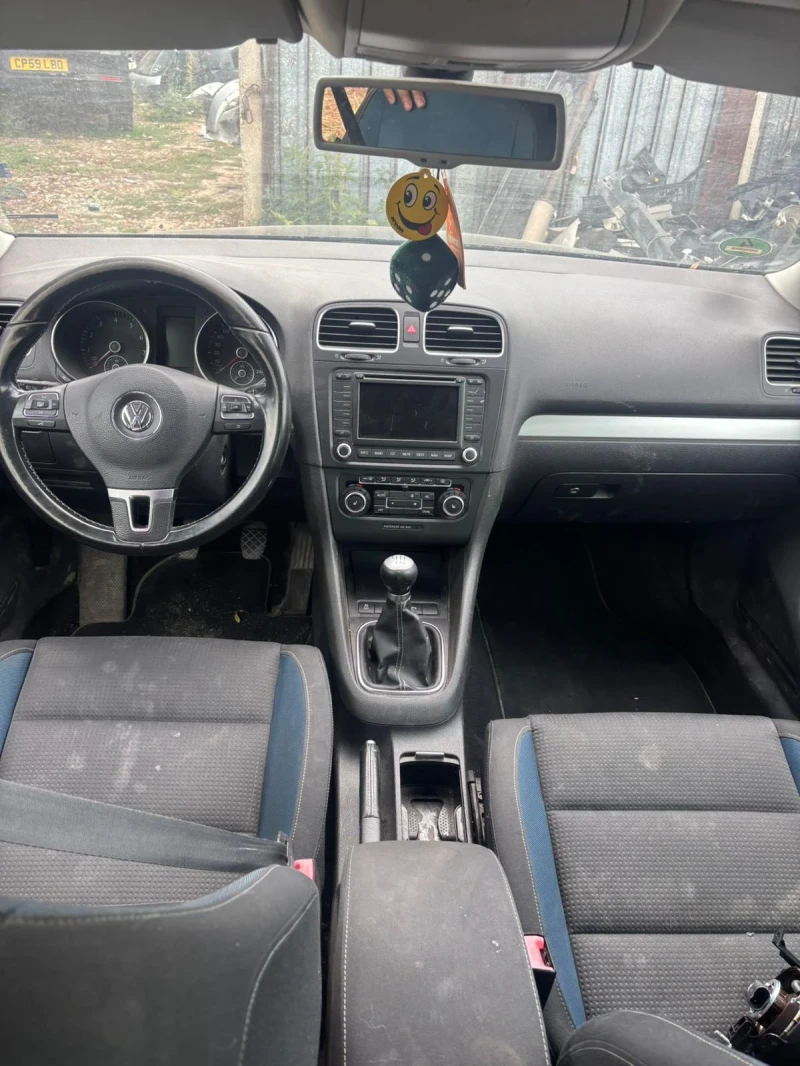 VW Golf, снимка 5 - Автомобили и джипове - 51397014
