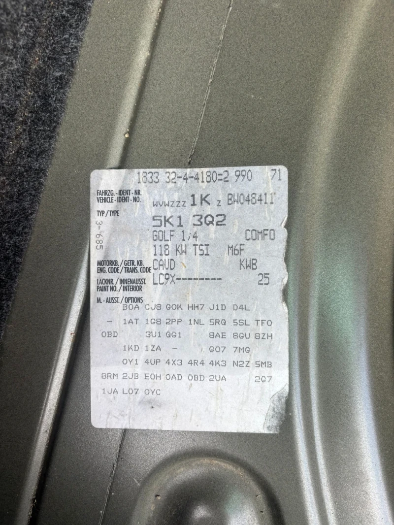 VW Golf, снимка 16 - Автомобили и джипове - 51397014