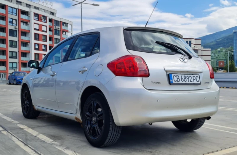 Toyota Auris 1.6 vvti, снимка 5 - Автомобили и джипове - 51651883